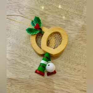 Table Tennis Wooden Ornament Kurt S. Adler Santa’s World Vintage Christmas 1984
